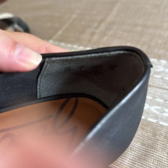 Zodiac black flats - Picture 4 of 7